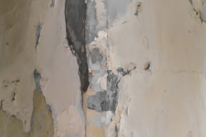 Hole in the wall that can leak moisture